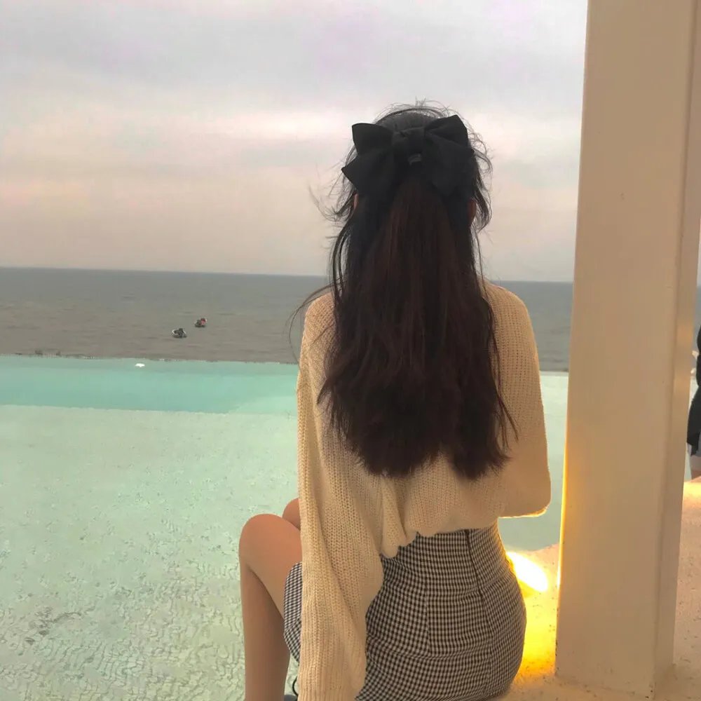 水国春浓